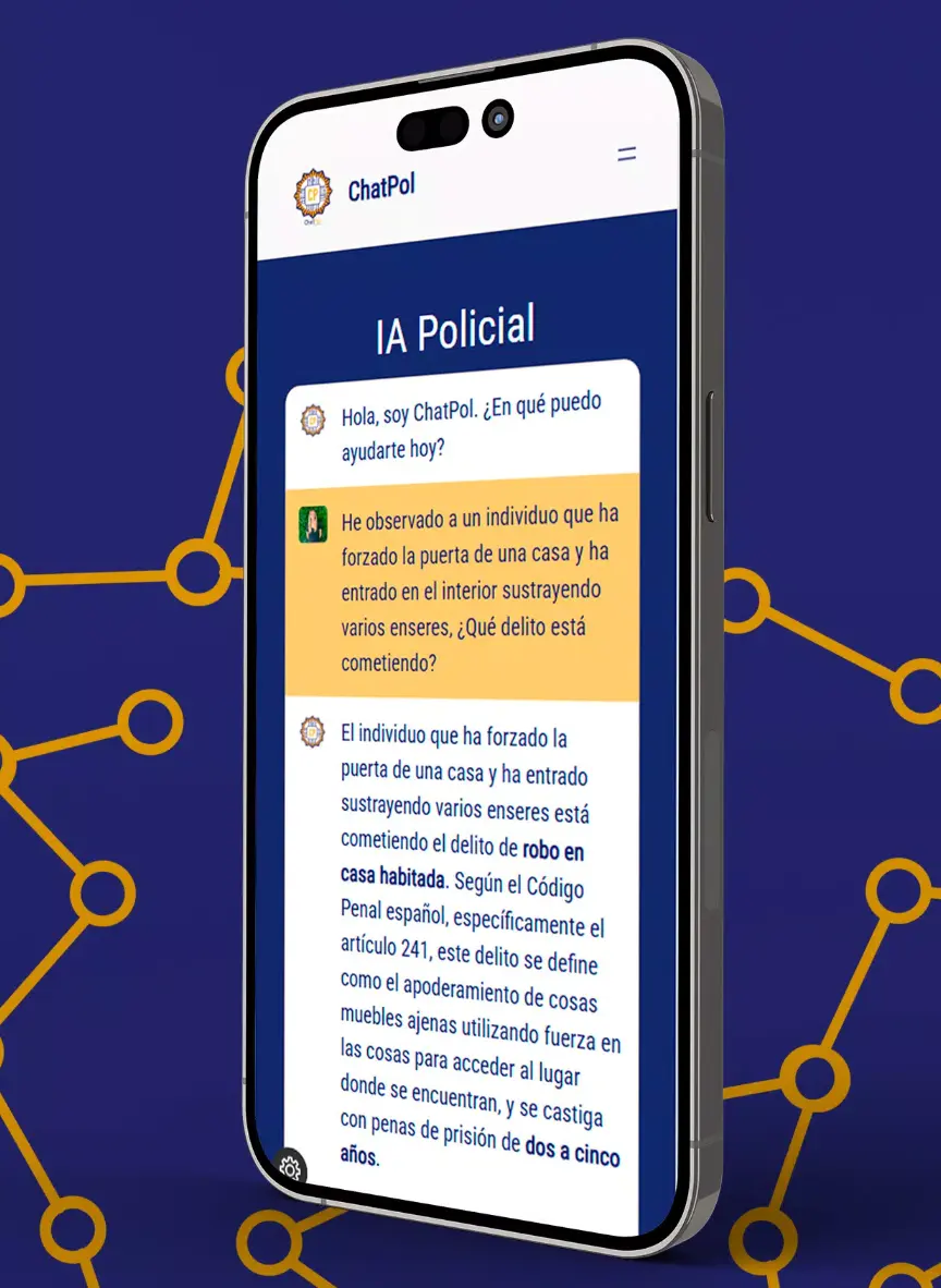 Consulta a Chatpol desde el móvil: el asistente identifica el delito descrito y cita el Código Penal