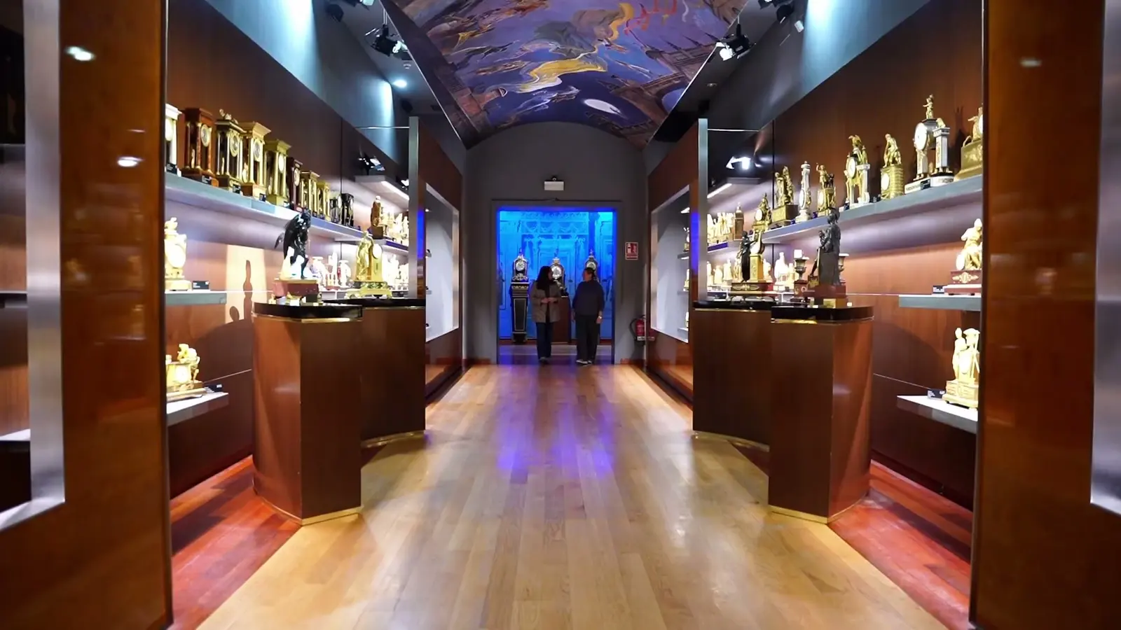 Museos de la Atalaya · Una sala del Museo Palacio del Tiempo